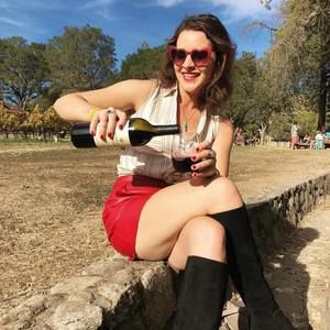 Meet your Posher, Julia